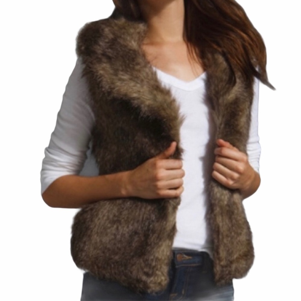 Jack by BB Dakota Faux Fur vest Medium
